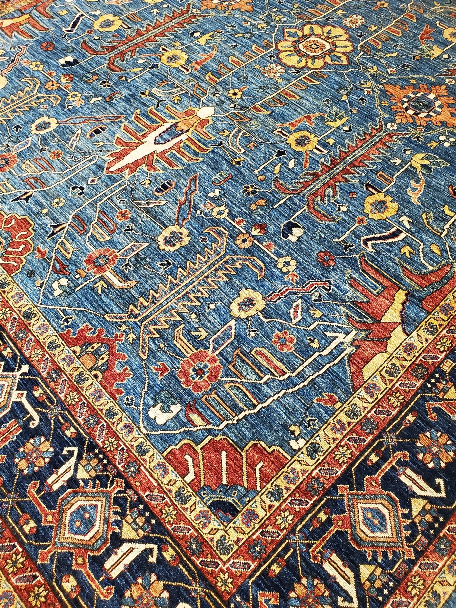 Hand Knotted Afghan Rug 2.5x4.5 Ft Auction